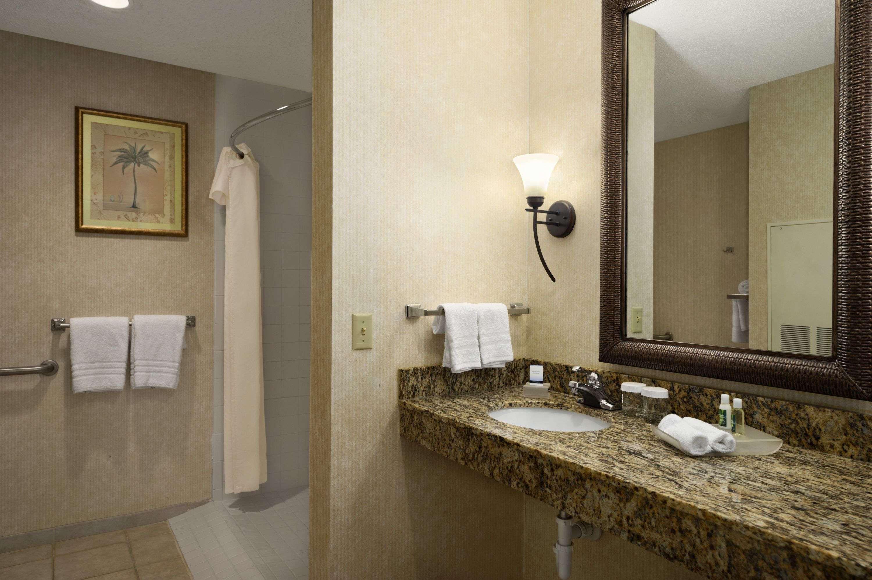 Hawthorn Suites By Wyndham Jacksonville Exterior foto